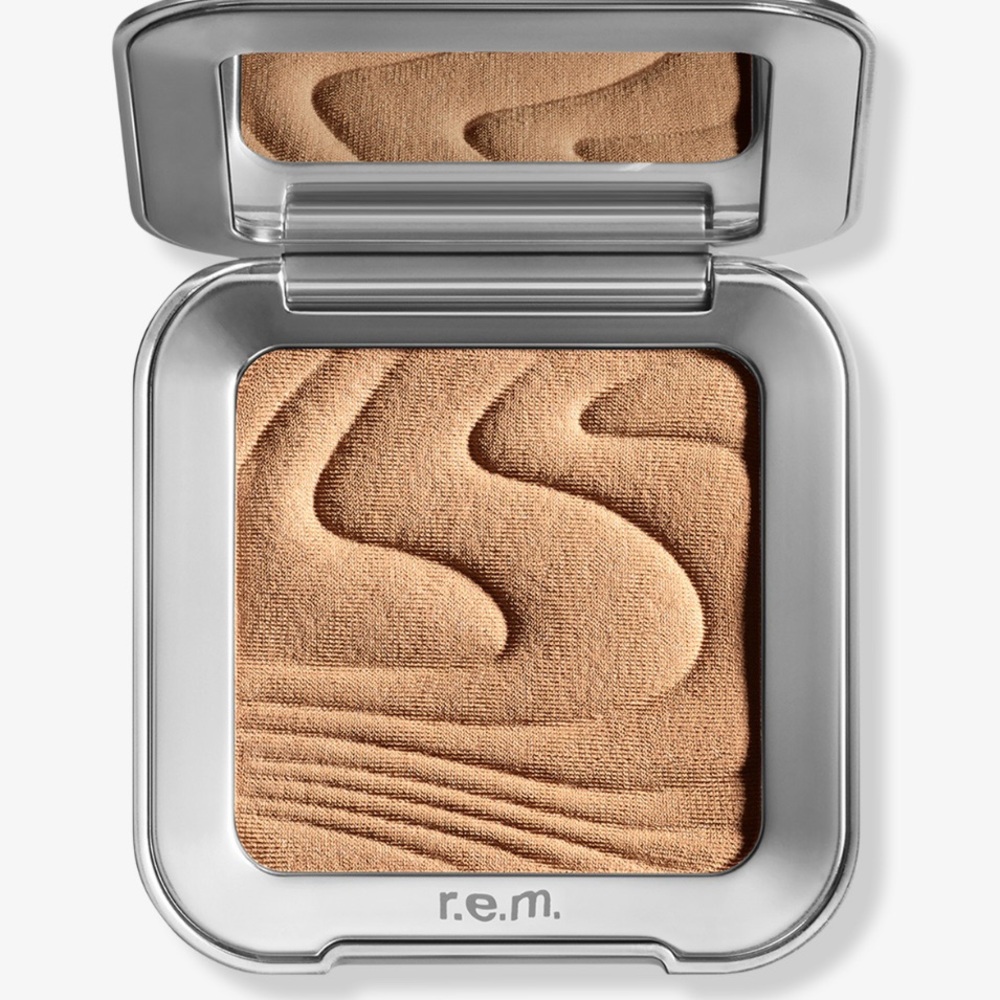 r.e.m. Beauty Hypernova Satin Matte Bronzer Send 2 Voicemail NIB